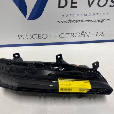 Peugeot 308 1.2 PureTech Hybrid 136 Tageslicht links 2022 9835230980