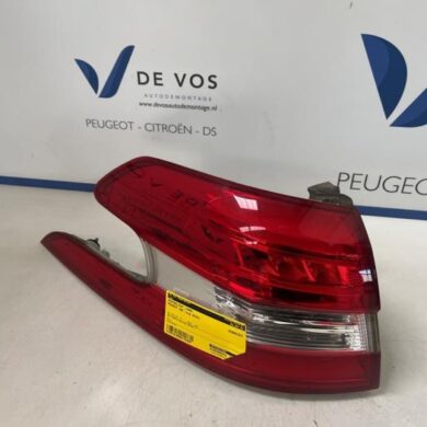 Peugeot 308 1.2 12V e-THP PureTech 130 Taillight, left 2019 9678093980
