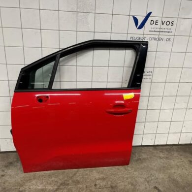 Citroen C3 Aircross 1.2 e-THP PureTech 110 Door 4-door, front left 2019 YQ00173780