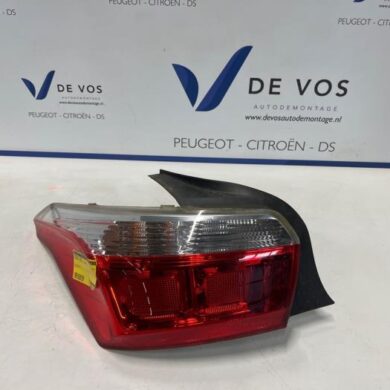 Citroen C-Elysee 1.6 HDi 92 Taillight, left 2015 9674809080