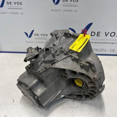 Peugeot 2008 1.2 12V e-THP PureTech 130 Gearbox HNY-HN02 2016 1612430380-1612430480 20EA72