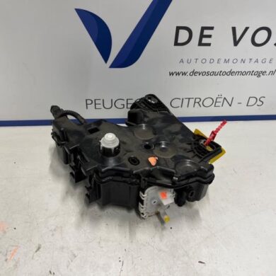 Peugeot Expert  Rußfilter Tank 2025 9852029780