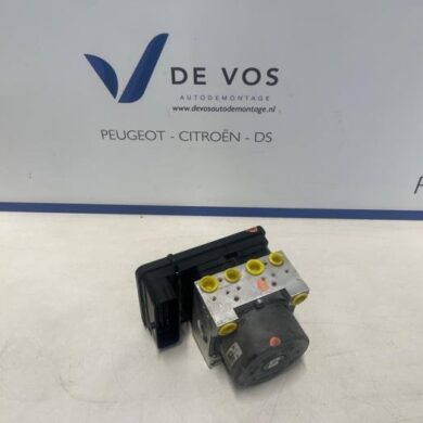 Opel Corsa 1.2 Turbo 12V 100 ABS Pomp HNK-HN05 2020 9836178080-1673650380-1682605380