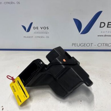 DS Automobiles DS4 1.2 12V Hybrid 136 Resonance housing 2024 9837956480