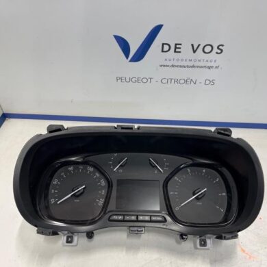 Opel Vivaro 2.0 Diesel 145 Odometer KM 2024 9837473080