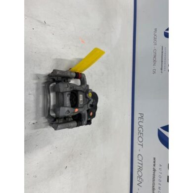 Peugeot 3008 1.2 12V Hybrid 136 Remklauw (Tang) links-achter HN09 2024 1647898180