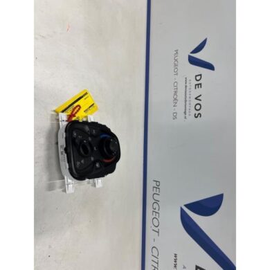 Peugeot 108 1.0 12V VVT-i Kachel Bedieningspaneel 2021 1611306080