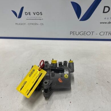Peugeot Partner  Air conditioning pump 9HP-9H06 2022 1636462980-9810349980