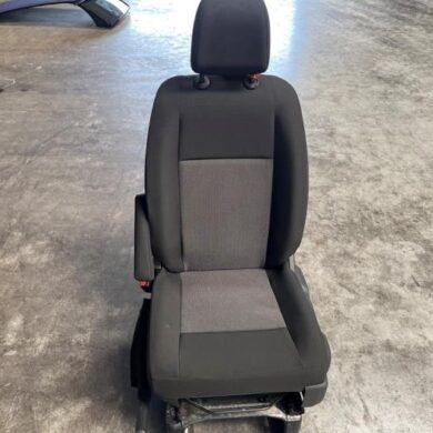 Peugeot Expert 2.0 Blue HDi 150 16V Stoel links 2022