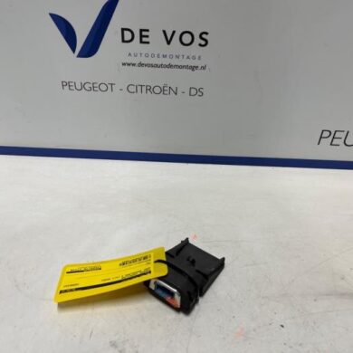 Opel Grandland X 1.2 Turbo 12V Kamera Vorderseite 2020 9829338880-1699040180