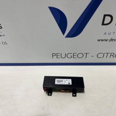 Citroen C3 Aircross 1.2 e-THP PureTech 110 Phone interface 2018 9829967780-9829238180