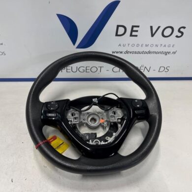Peugeot 108 1.0 12V VVT-i Stuurwiel 2021 B0007577ZD