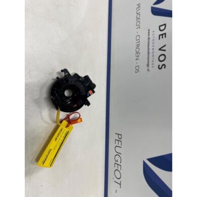 Peugeot 108 1.0 12V VVT-i Airbagring 2021 B000792880