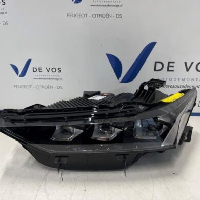DS Automobiles DS4 1.2 12V Hybrid 136 Headlight, left 2024 9830810280