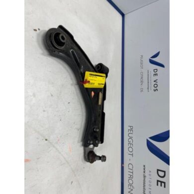 Peugeot 5008 1.2 12V Hybrid Querlenker rechts vorne 2022 9846329080
