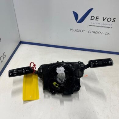 Peugeot 3008 1.2 12V Hybrid 136 Combischakelaar Stuurkolom 2024 9845235880