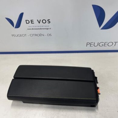 Peugeot 308 1.6 16V HYbrid 225 Armrest 2022 98380384AK