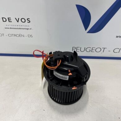 Peugeot 108 1.0 12V VVT-i Kachel Ventilatiemotor 2021 B000493380