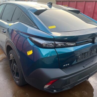 Peugeot 408 1.6 16V HYbrid 225 Battery (Hybrid) 2023 1683528080