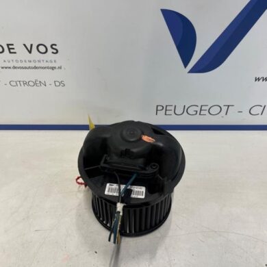 Peugeot 107 1.0 12V Kachel Ventilatiemotor 2010 6441V1-1608175580