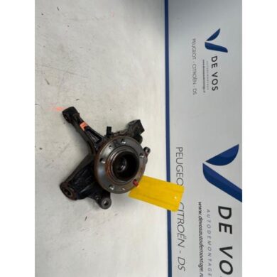 Peugeot Partner  Fusee rechts-voor 2022 1610138080-1647857080