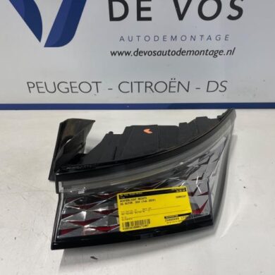 DS Automobiles DS4 1.2 12V Hybrid 136 Achterlicht rechts 2024 9844894780