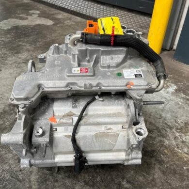 DS Automobiles DS3 Crossback E-Tense 50 kWh Electric motor electric car ZKX-ZK01 2022 1681992180-1673214880-1676246580-1673654980