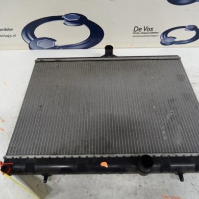 Peugeot RCZ  Radiator 5FS5F02-5FV5F02 2010 1330Y5-133379-1330S8