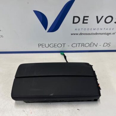 Peugeot 508 1.6 16V Hybrid 225 Armleuning 2023 98357669AU