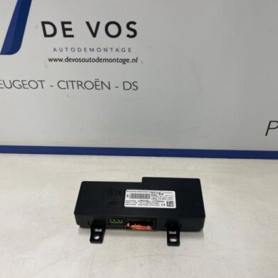 Peugeot 2008 1.2 VTi 12V PureTech 100 Telefon Interface 2021 9839316980-9847654980