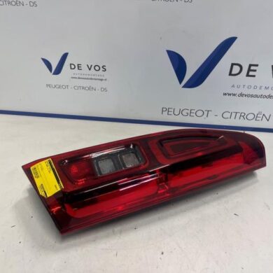 Opel Combo 1.5 CDTI 130 Achterlicht rechts 2019 9820555080