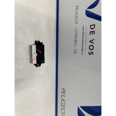 Peugeot 2008 1.2 VTi 12V PureTech 130 PDC Module 2024 1696700880-9859632380