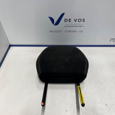 Peugeot 3008 1.2 12V Hybrid 136 Hoofdsteun 2024