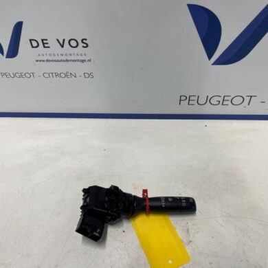 Citroen C1 1.0 12V Ruitenwis Schakelaar 2012 6239SA