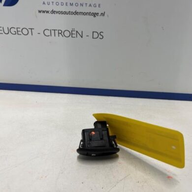 Peugeot 1007 1.4 Electric window switch 2006 6554L7