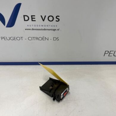 Peugeot 2008 1.2 VTi 12V PureTech 100 Camera voorzijde 2021 9836833180-1681924980-1692663580