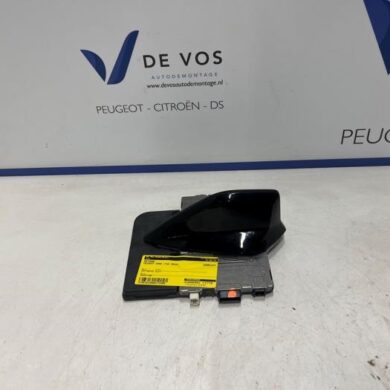 Peugeot 2008 1.2 VTi 12V PureTech 130 Antenne 2024 9863647080-1696380980
