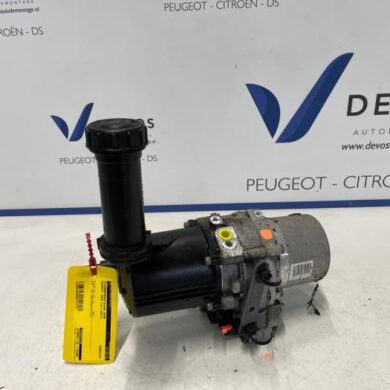 Peugeot 3008 1.6 VTI 16V Power steering pump 5FS-5F01 2011 400891-1615093880-1680893380