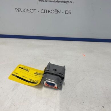 DS Automobiles DS3 Crossback E-Tense 50 kWh Front camera 2022 9842997780-1681925380