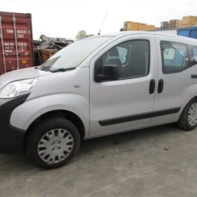 Peugeot Bipper  Portier 4Deurs links-voor 2012 9002FJ