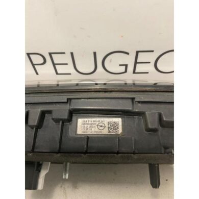 Opel Mokka 1.2 Turbo 12V Taillight, right 2023 9833944580