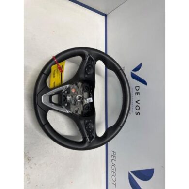 Opel Grandland X 1.2 Turbo 12V Steering wheel 2019 YQ002407YX