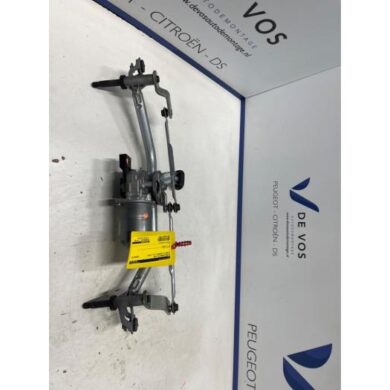 Citroen C3 Aircross 1.2 PureTech 82 Scheibenwischermotor vorne 2018 YQ00140880