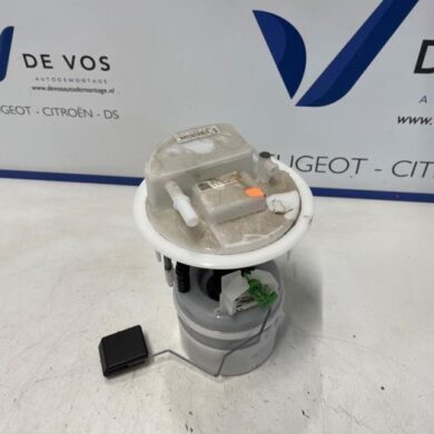 Peugeot 2008 1.2 VTi 12V PureTech 130 Brandstofpomp Elektrisch HNS-HN05 2024 9842578680-1674219480