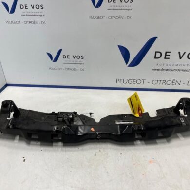 Citroen C3 Aircross 1.2 PureTech 82 Lock plate 2018 YQ00045480
