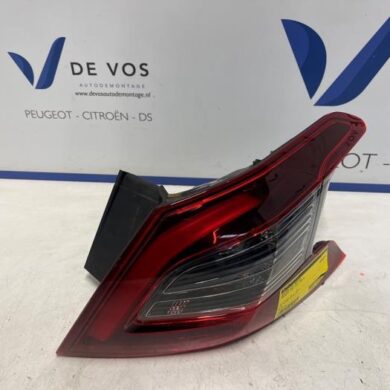 Peugeot 308 1.6 16V GTi 270 Taillight, right 2017 9823728580