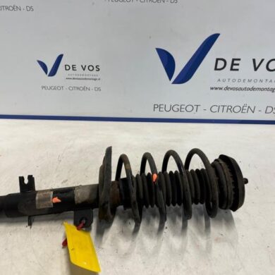 Citroen C3 1.2 12V e-THP PureTech 110 Schokdemperpoot rechts-voor 2019 9827488580