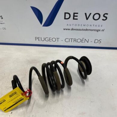 Peugeot 308 1.6 16V GTi 270 Rear coil spring 2017 9812447480