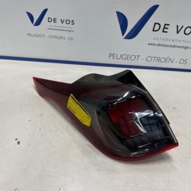 Opel Crossland X 1.2 Turbo 12V Achterlicht links 2019