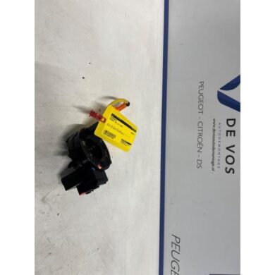 Peugeot 108 1.2 VTi 12V Airbagring 2016 B000792880